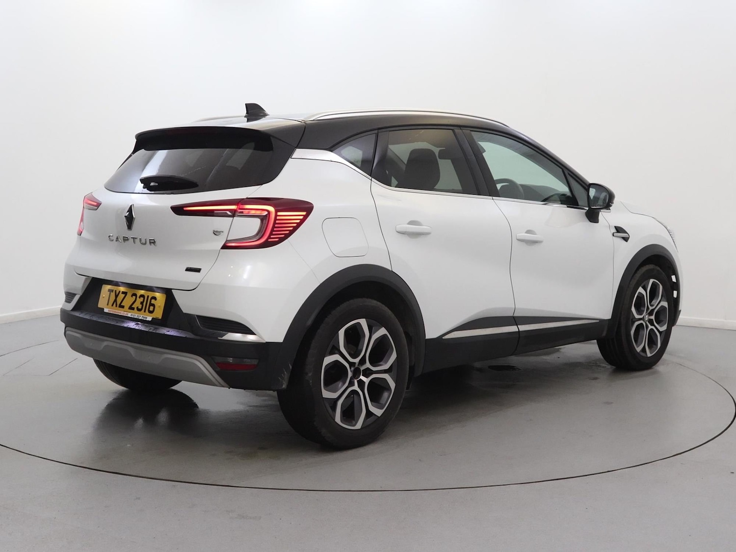 Used Renault Captur 2023 for sale - 76311175: Photo 5