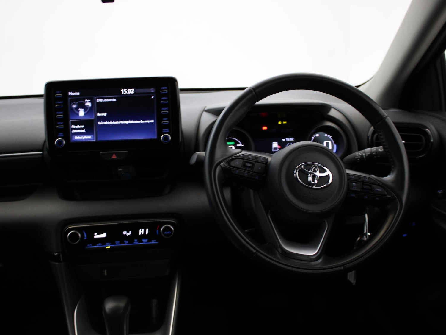 Used Toyota Yaris 2022 for sale - 76692369: Photo 13