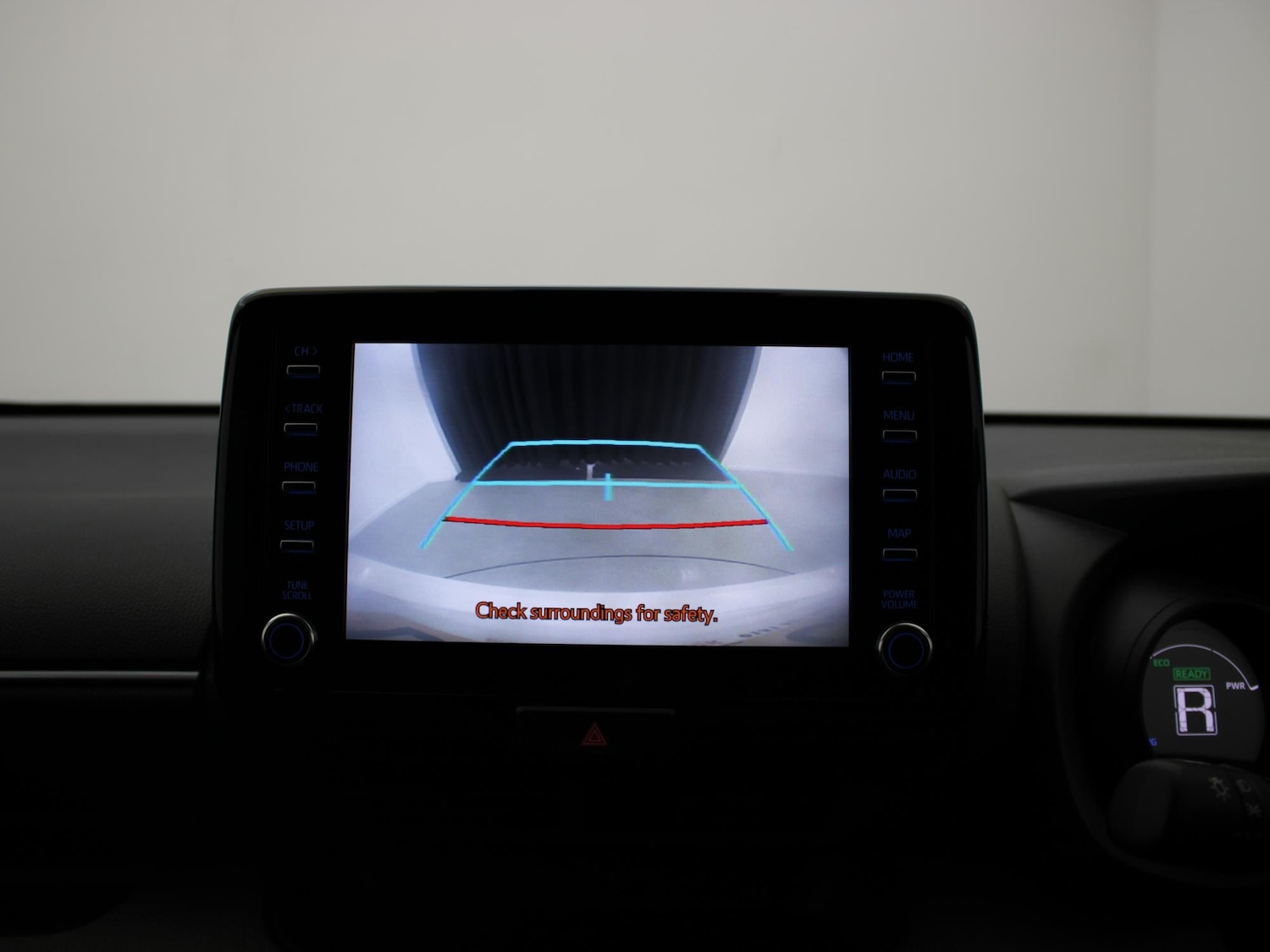 Used Toyota Yaris 2022 for sale - 76692369: Photo 15