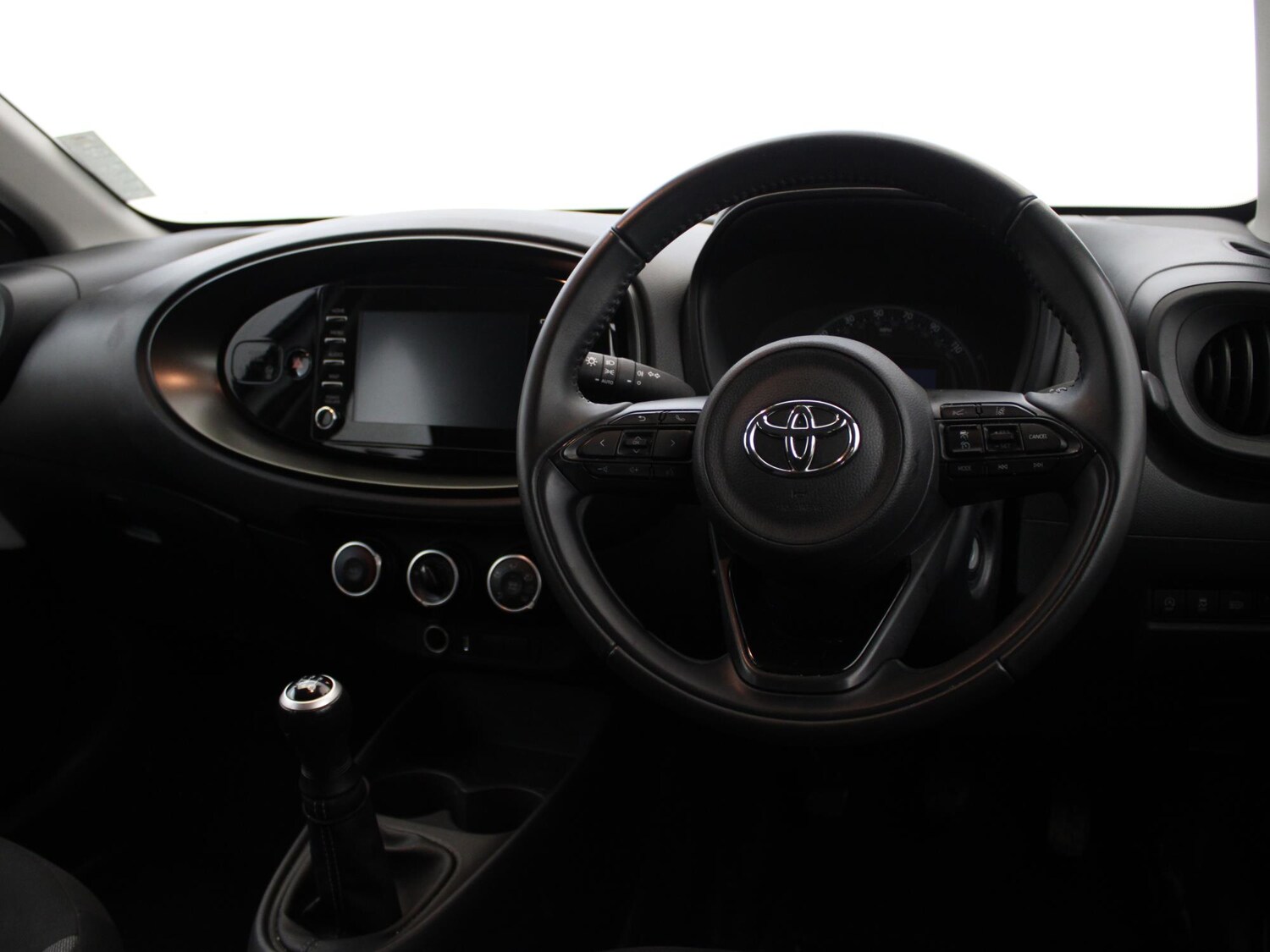 Used Toyota Aygo X 2022 for sale - 77480737: Photo 11