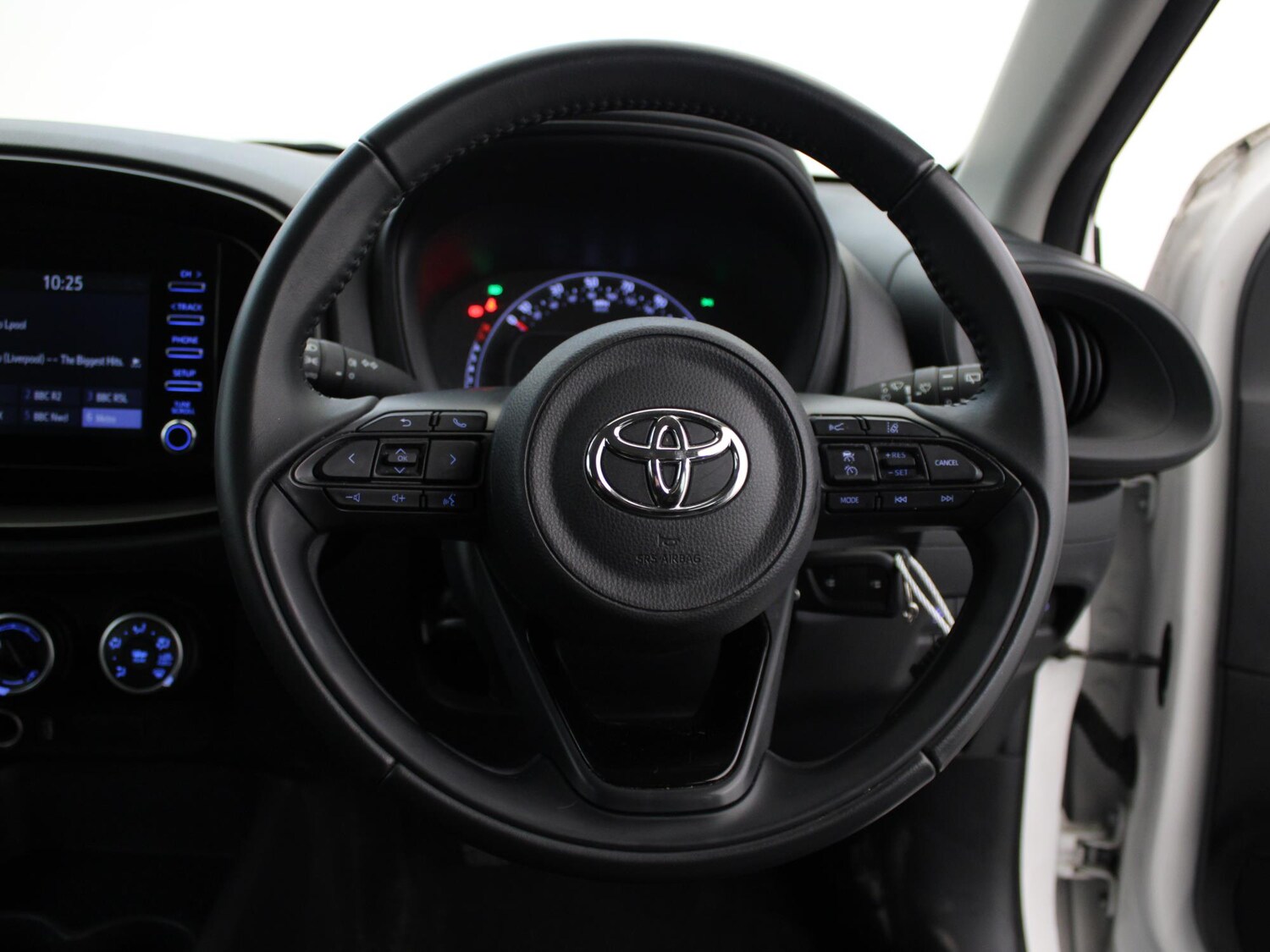 Used Toyota Aygo X 2022 for sale - 77480737: Photo 25