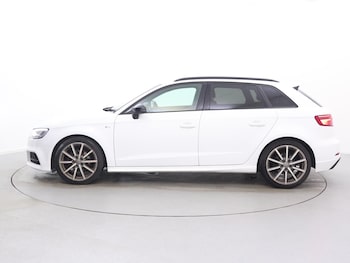 Used Audi A3 2017 for sale - 77348259: Photo