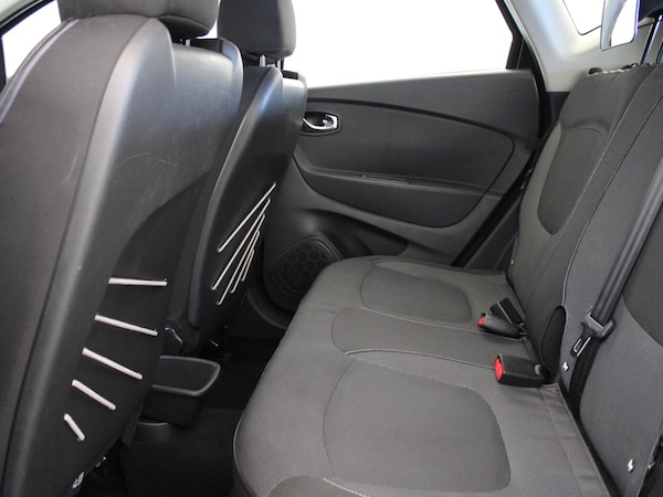 Used Renault Captur 2017 for sale - 76316249: Photo 11