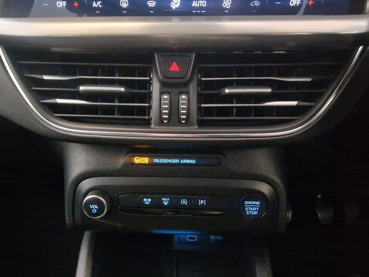 Used Ford Focus 2023 for sale - 76077278: Photo 23