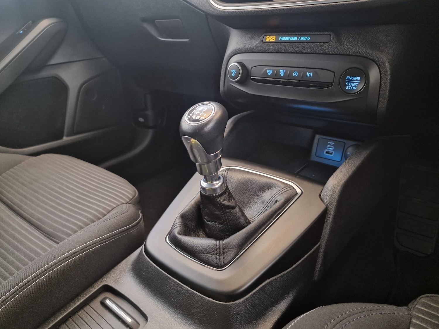 Used Ford Focus 2023 for sale - 76077278: Photo 24