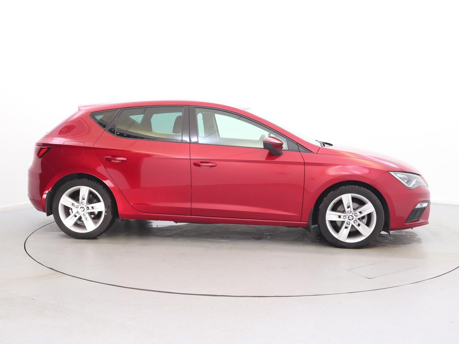 Used SEAT Leon 2020 for sale - 76637018: Photo 8