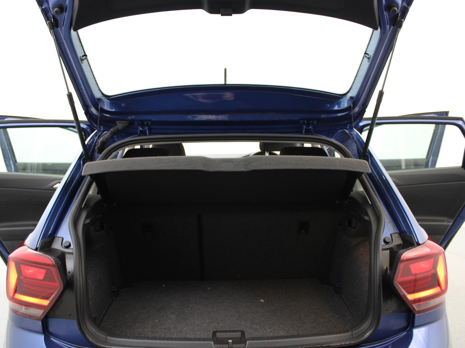 Used Volkswagen Polo 2020 for sale - 77158921: Photo 26