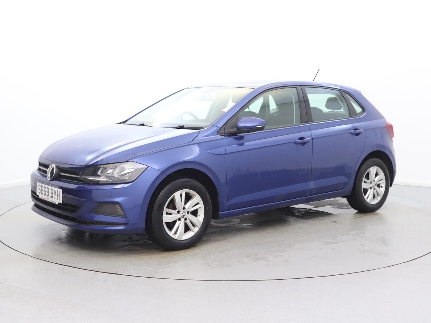 Used Volkswagen Polo 2020 for sale - 77158921: Photo 3