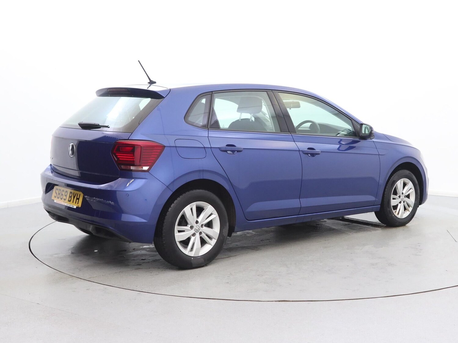 Used Volkswagen Polo 2020 for sale - 77158921: Photo 5