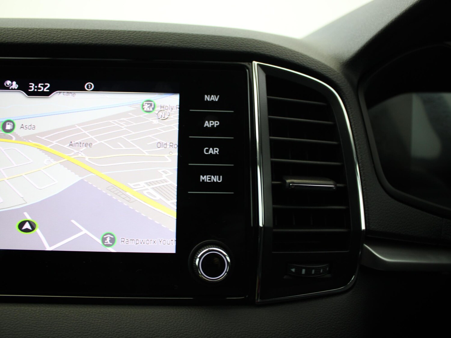 Used Skoda Karoq 2023 for sale - 77415136: Photo 27