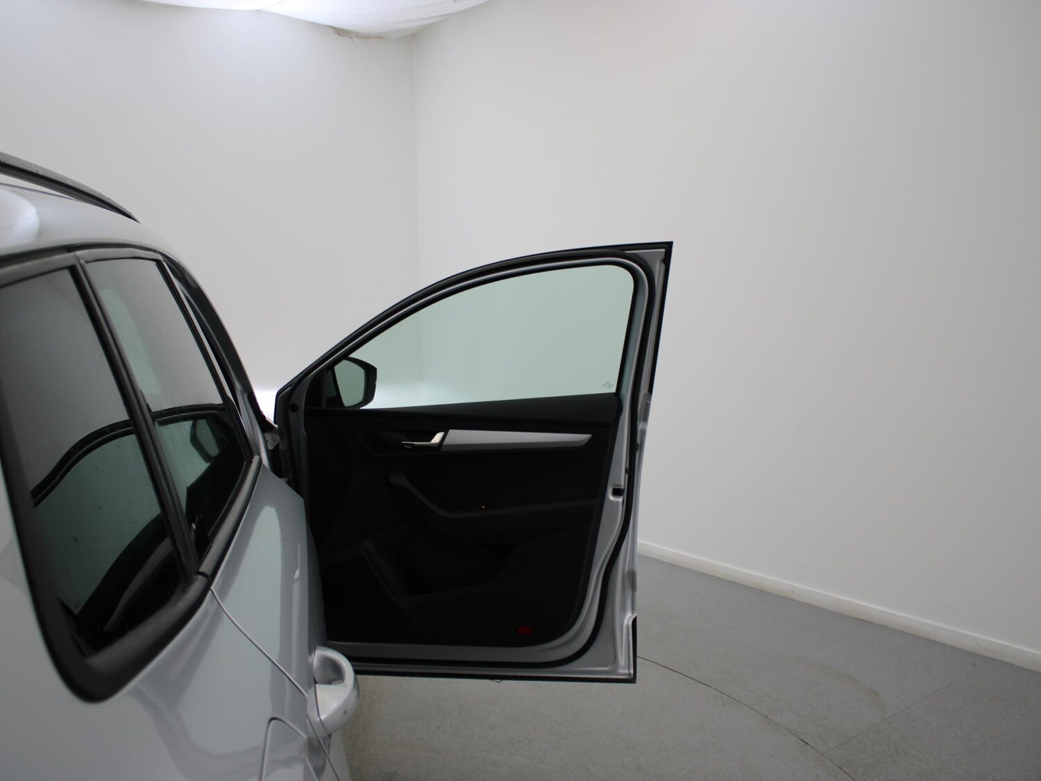 Used Skoda Karoq 2023 for sale - 77415136: Photo 37