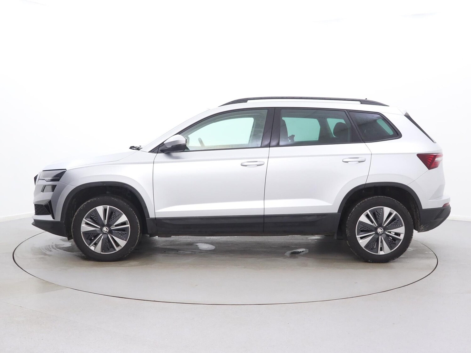 Used Skoda Karoq 2023 for sale - 77415136: Photo 4