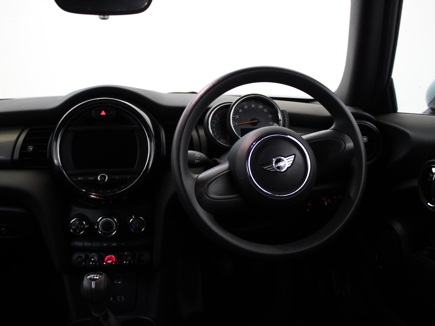 Used MINI Convertible 2017 for sale - 76311127: Photo 16