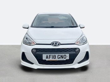 Used Hyundai i10 2018 for sale - 76016376: Photo 4