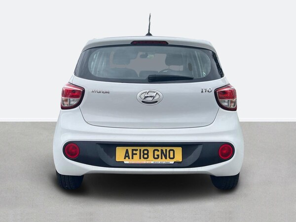 Used Hyundai i10 2018 for sale - 76016376: Photo 5