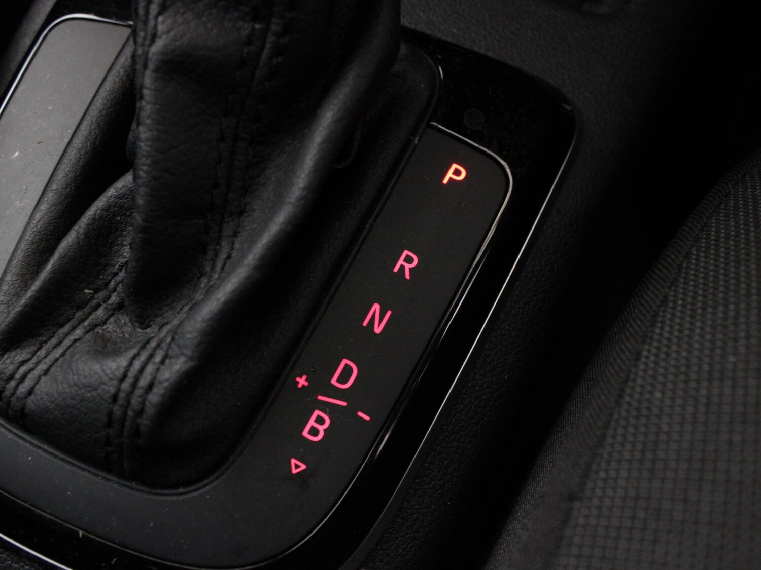 Used Volkswagen up! 2022 for sale - 76805384: Photo 22