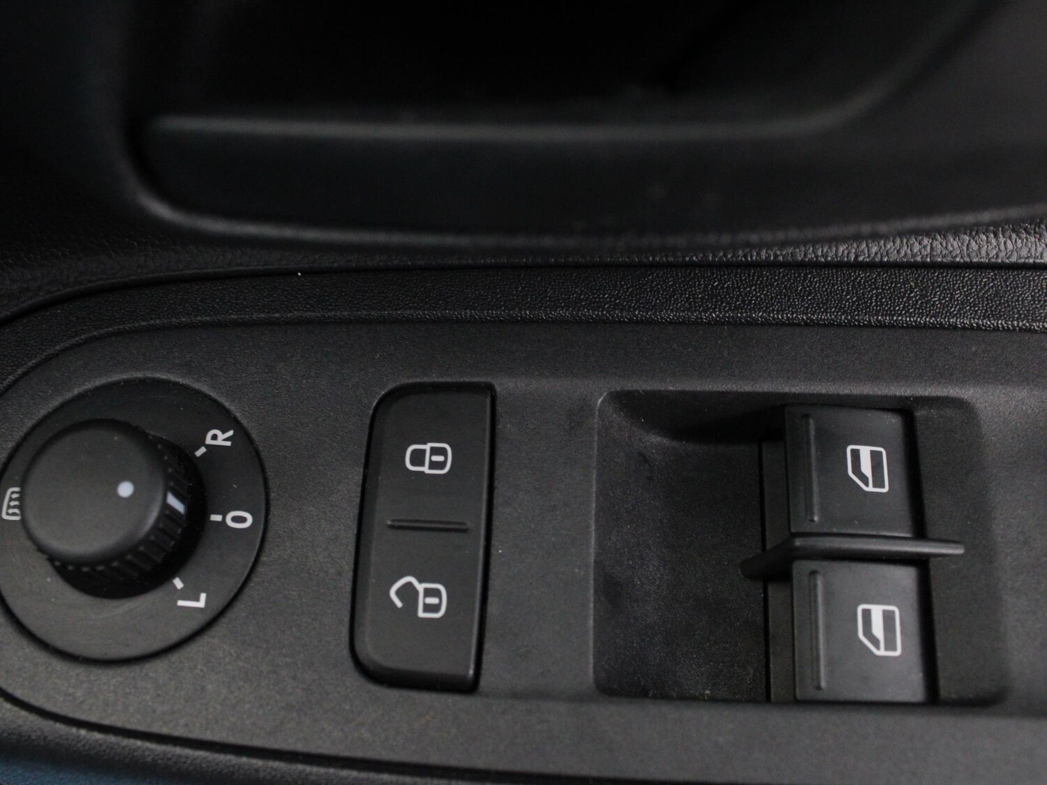 Used Volkswagen up! 2022 for sale - 76805384: Photo 24