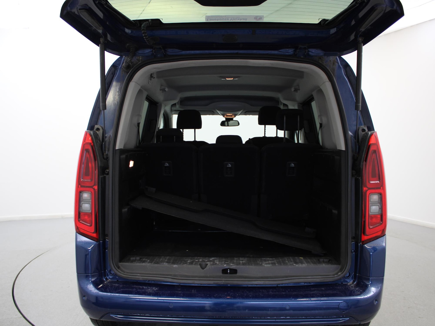 Used Vauxhall Combo Life 2021 for sale - 77348311: Photo 21