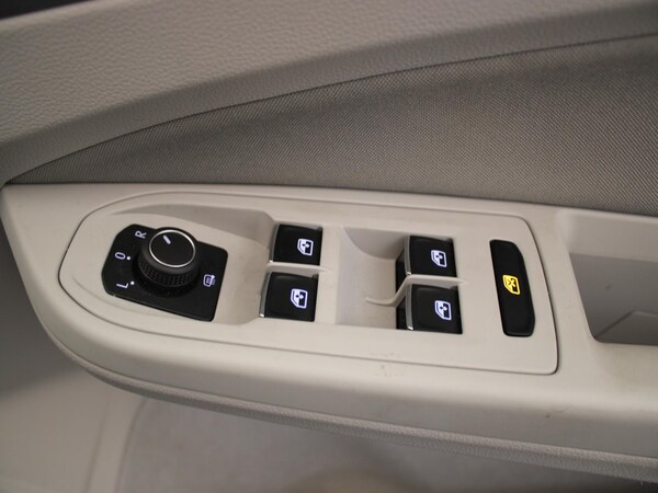 Used Volkswagen Golf 2022 for sale - 75611569: Photo 38