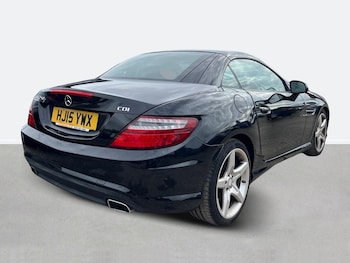 Used Mercedes-Benz SLK 2015 for sale - 76077262: Photo