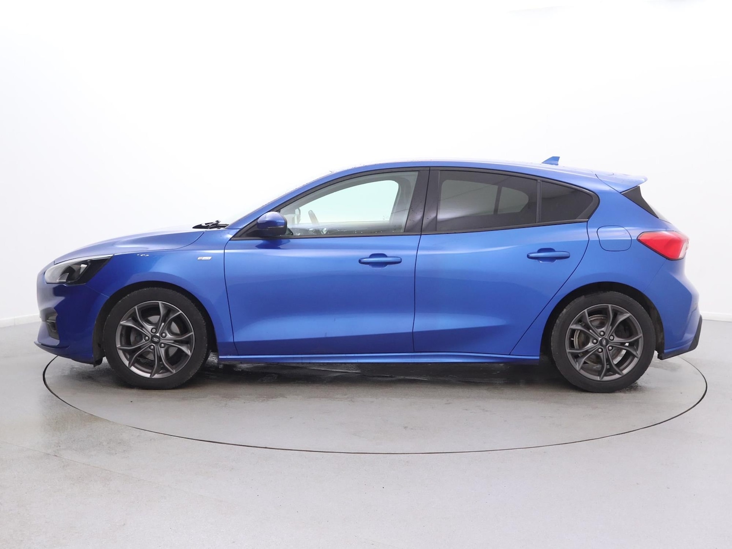 Used Ford Focus 2020 for sale - 77742170: Photo 4