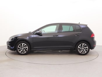 Used Volkswagen Golf 2019 for sale - 78900375: Photo