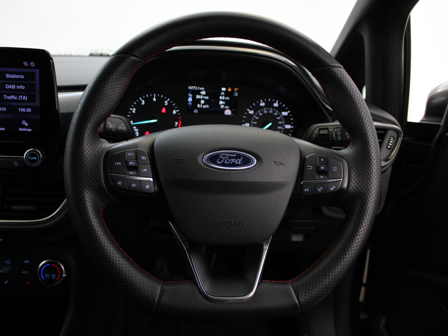 Used Ford Fiesta 2023 for sale - 77044374: Photo 24