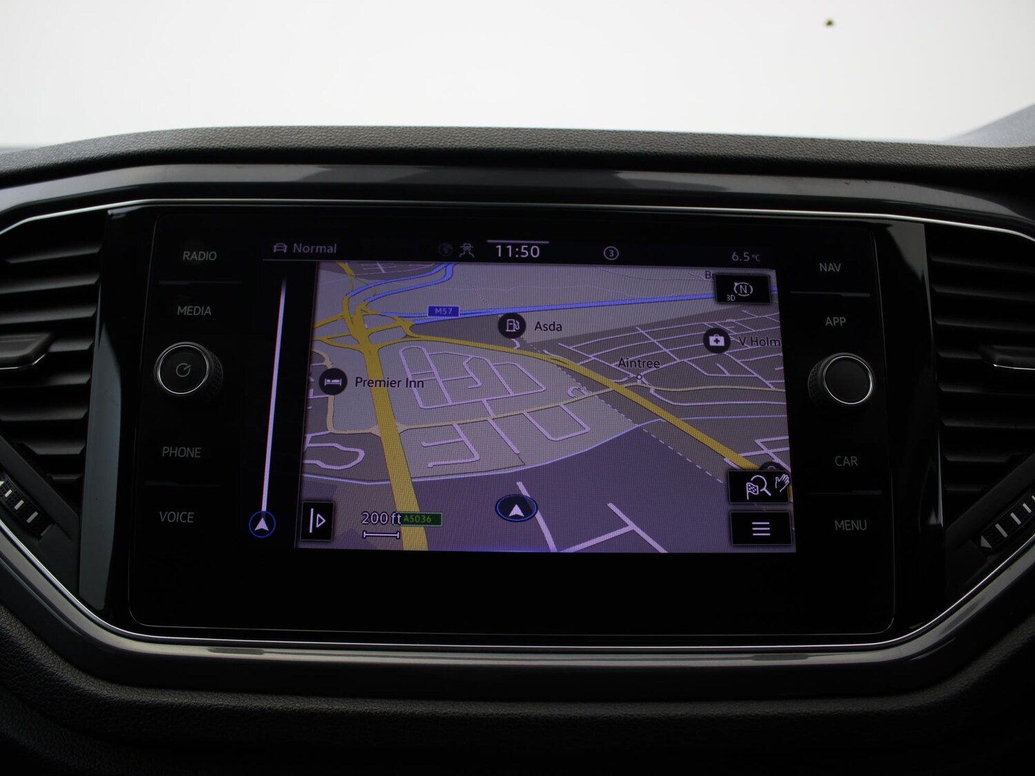 Used Volkswagen T-Roc 2021 for sale - 77294720: Photo 23