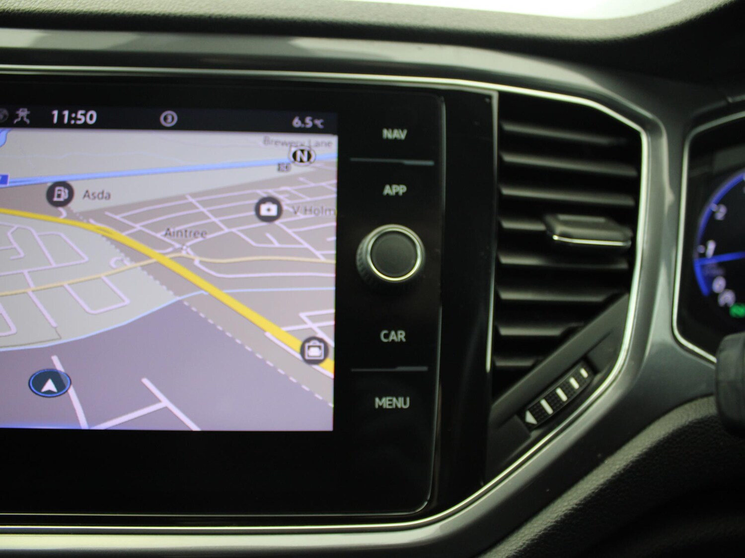 Used Volkswagen T-Roc 2021 for sale - 77294720: Photo 25