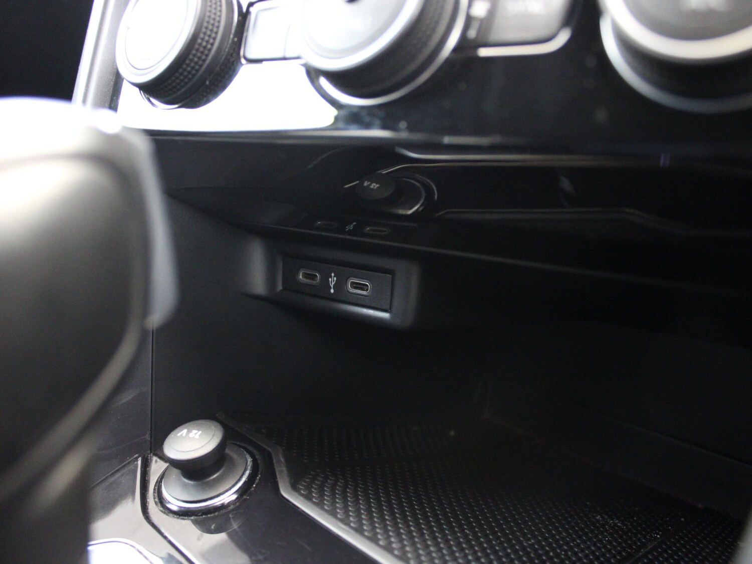 Used Volkswagen T-Roc 2021 for sale - 77294720: Photo 27