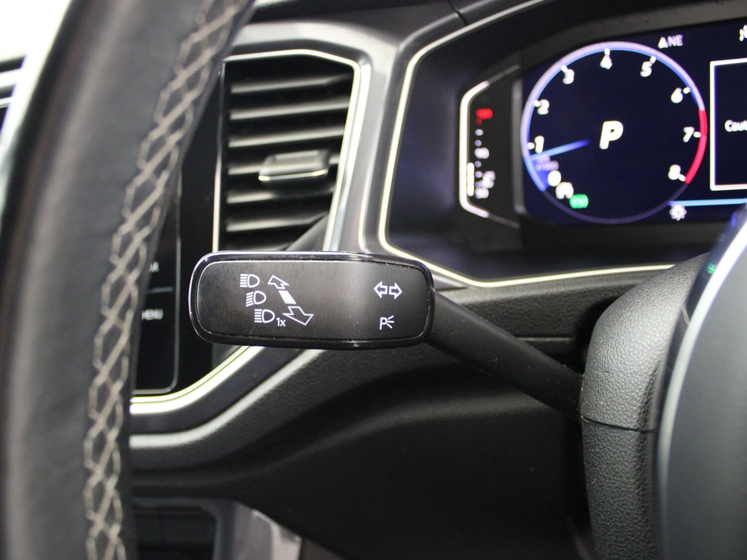 Used Volkswagen T-Roc 2021 for sale - 77294720: Photo 33