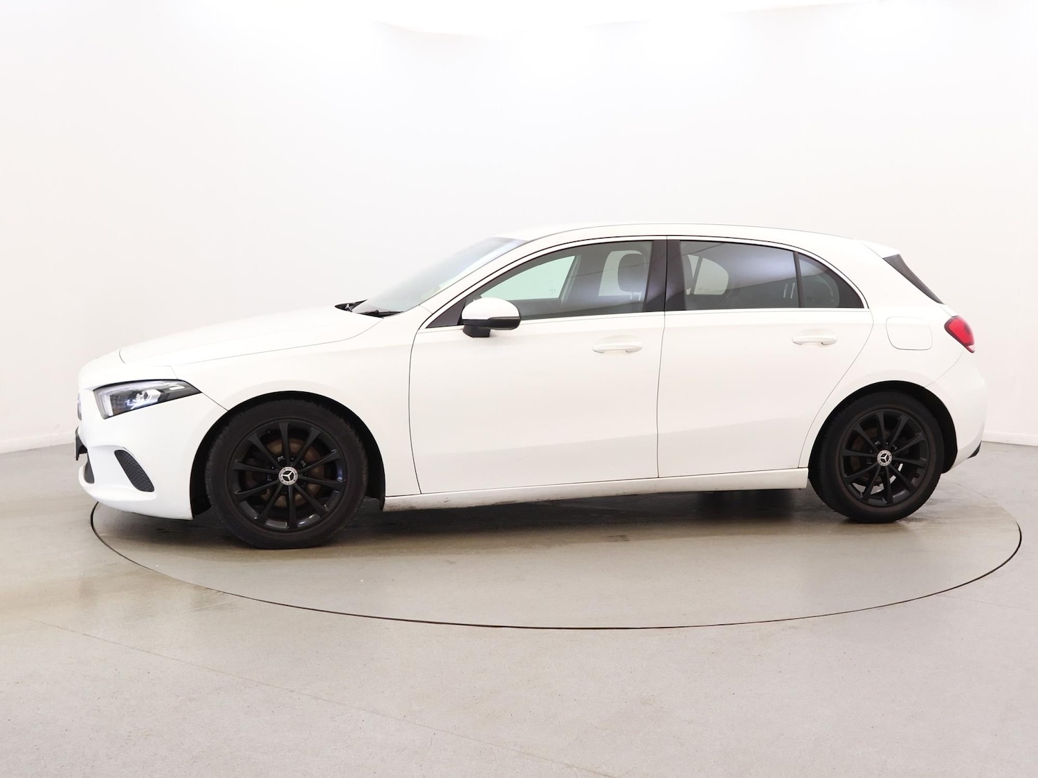 Used Mercedes-Benz A-Class 2019 for sale - 76723727: Photo 4