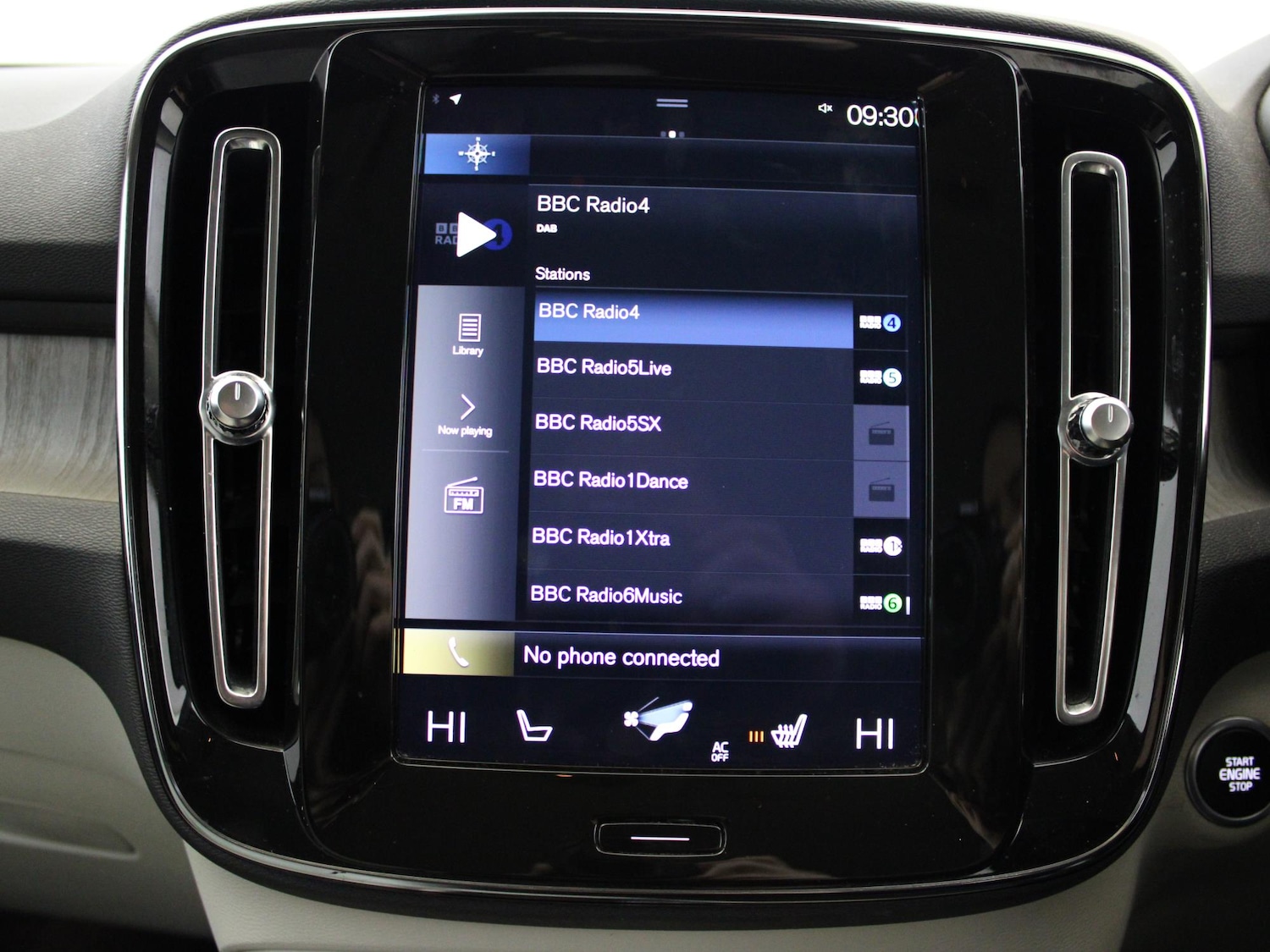 Used Volvo XC40 2020 for sale - 76206763: Photo 25