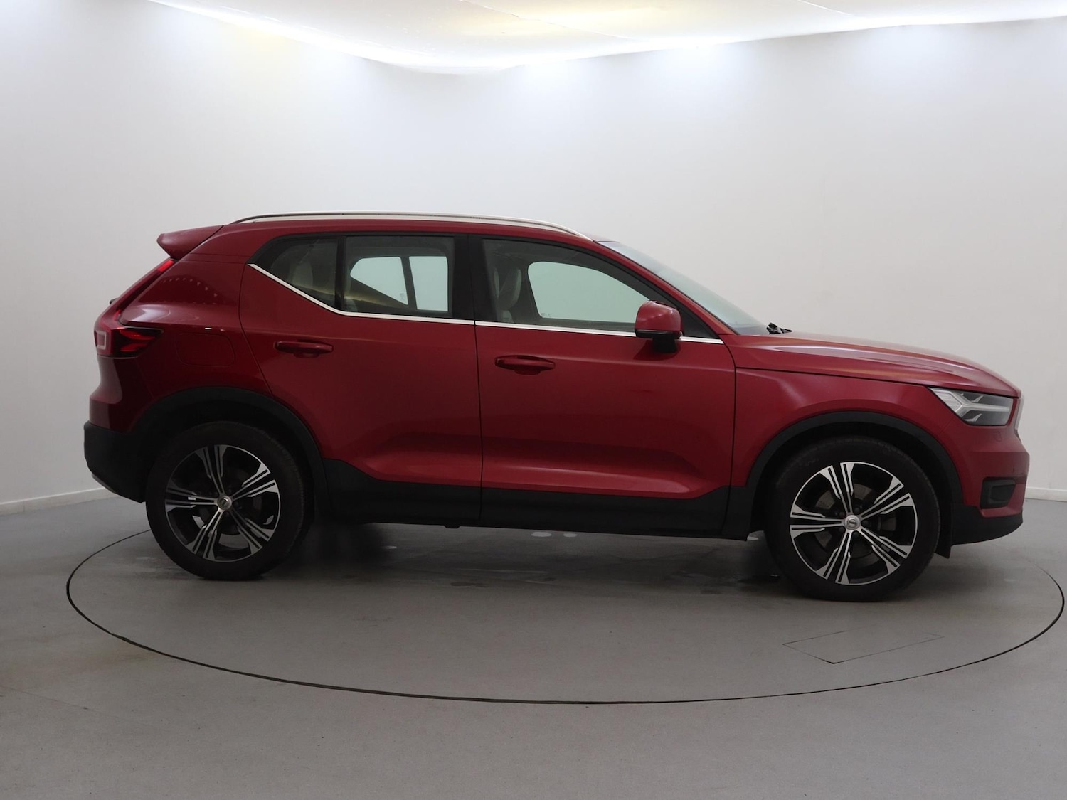 Used Volvo XC40 2020 for sale - 76206763: Photo 8