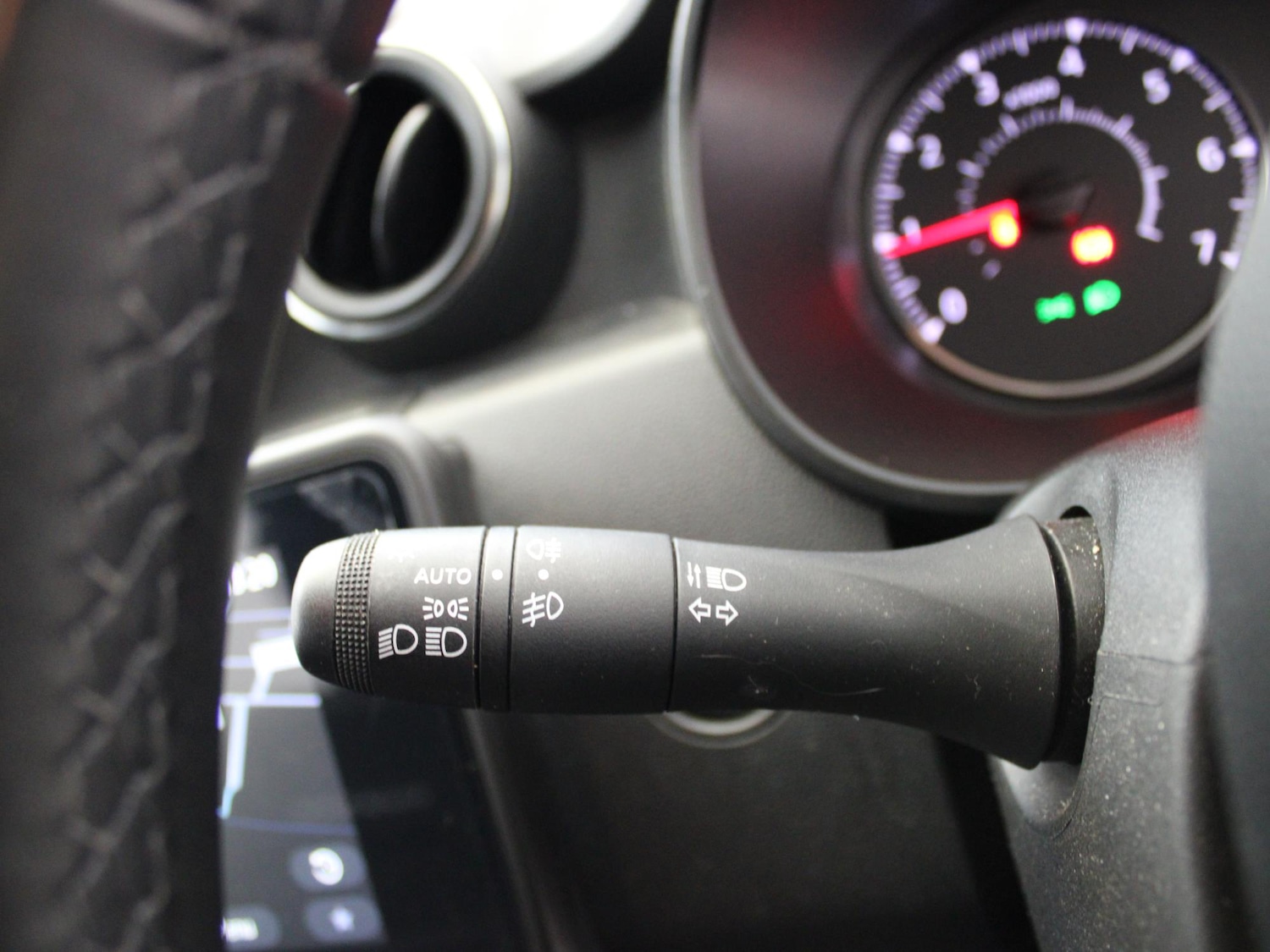 Used Dacia Duster 2022 for sale - 77158936: Photo 35