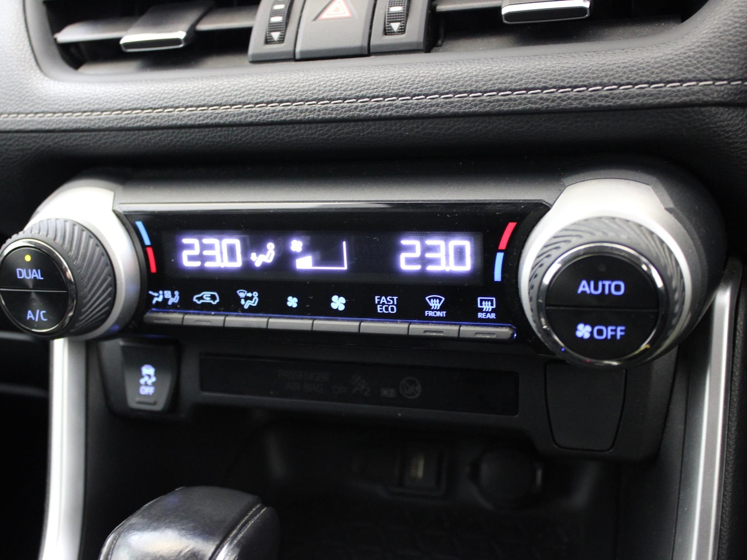 Used Toyota RAV4 2020 for sale - 77615795: Photo 23