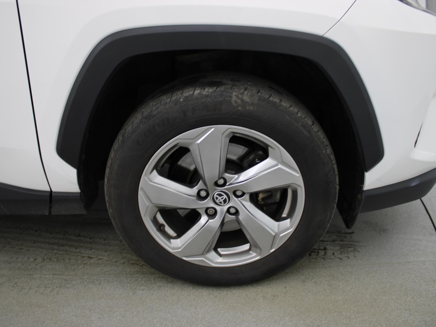 Used Toyota RAV4 2020 for sale - 77615795: Photo 38