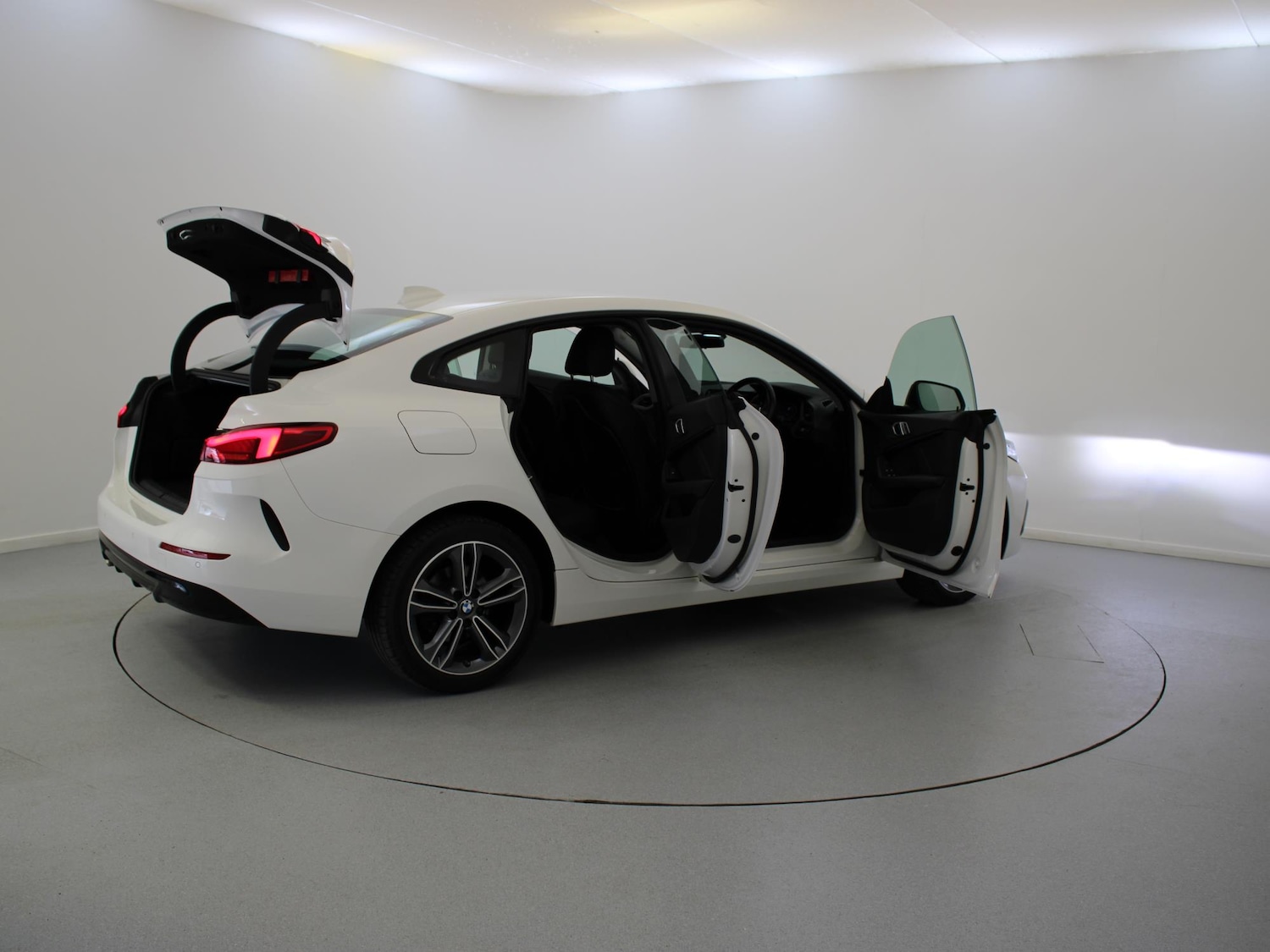 Used BMW 2 Series 2022 for sale - 76503049: Photo 41