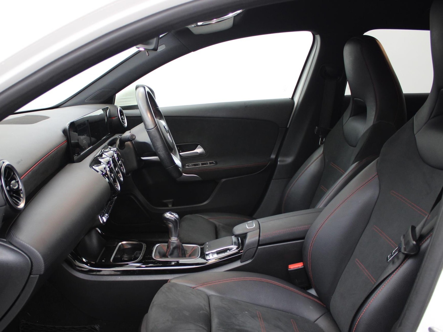 Used Mercedes-Benz A-Class 2019 for sale - 76723742: Photo 10