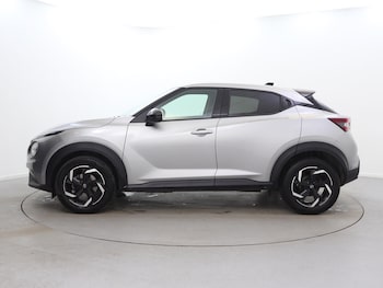 Used Nissan Juke 2023 for sale - 77742148: Photo