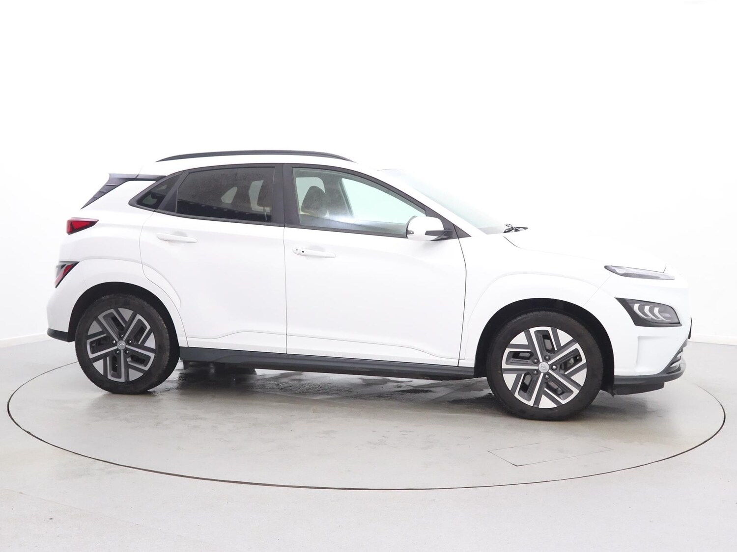 Used Hyundai KONA 2022 for sale - 77240119: Photo 8