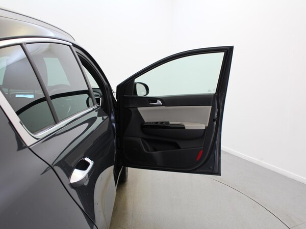 Used Kia Sportage 2021 for sale - 75651066: Photo 33