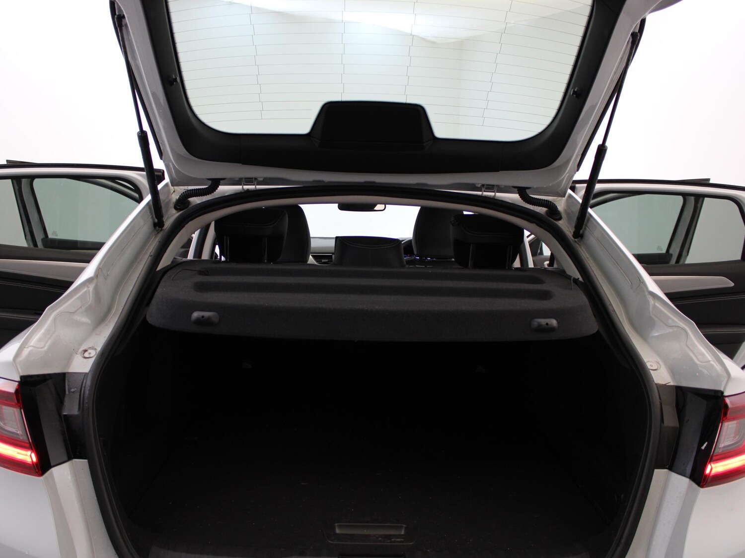 Used Renault Arkana 2022 for sale - 76373975: Photo 35