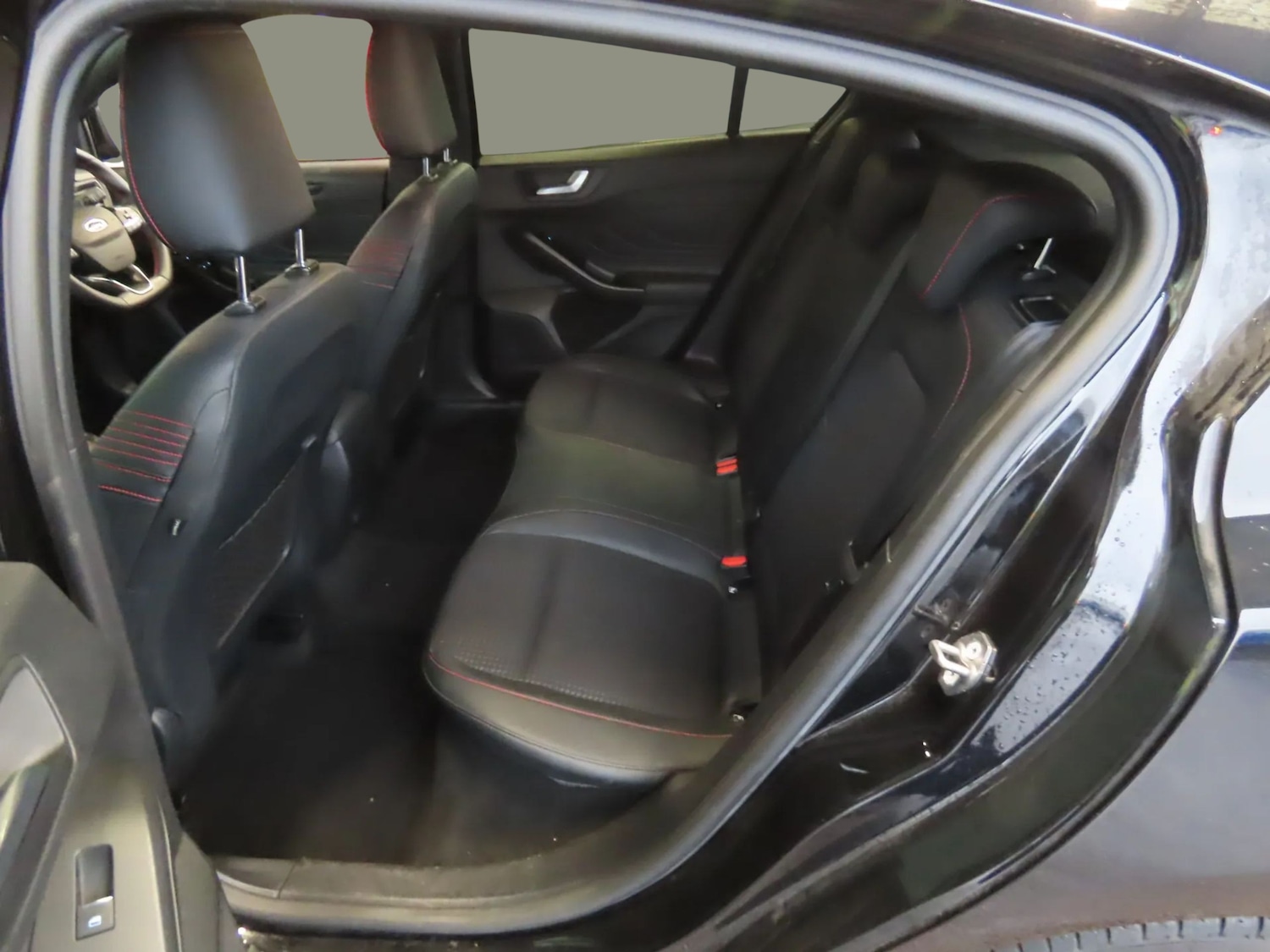 Used Ford Focus 2022 for sale - 77398051: Photo 8