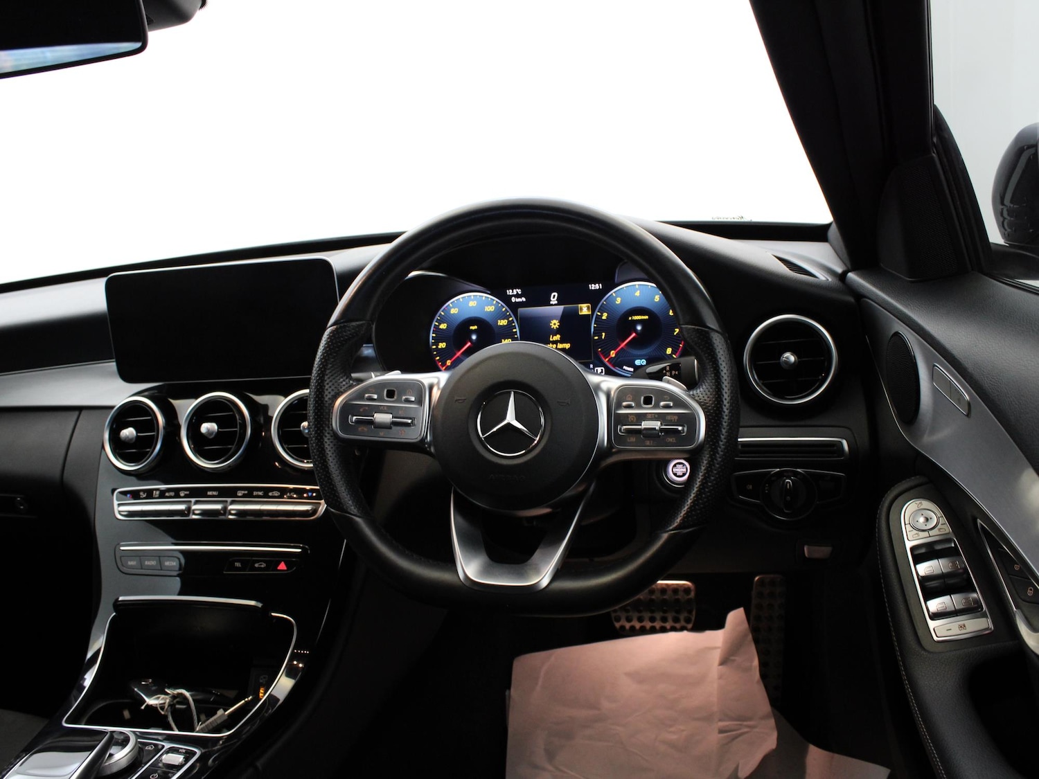 Used Mercedes-Benz C Class 2019 for sale - 77348490: Photo 14