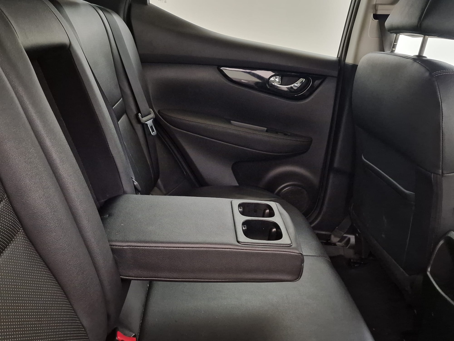 Used Nissan Qashqai 2014 for sale - 76705581: Photo 14