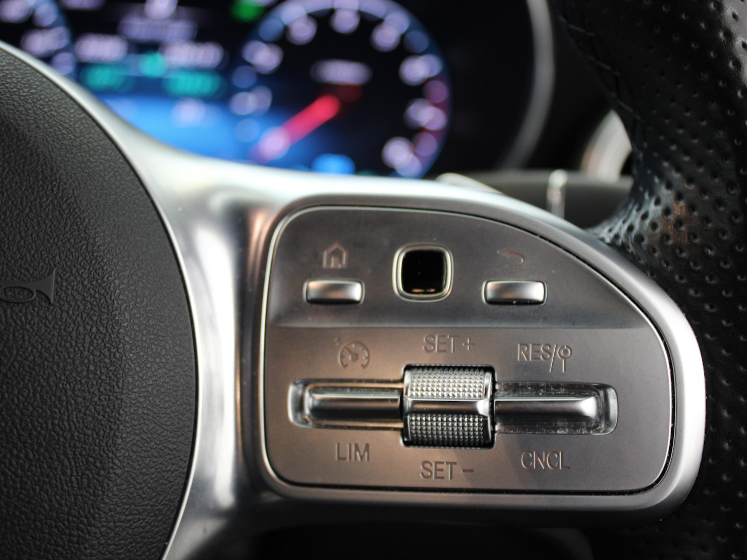 Used Mercedes-Benz C Class 2020 for sale - 77135435: Photo 13