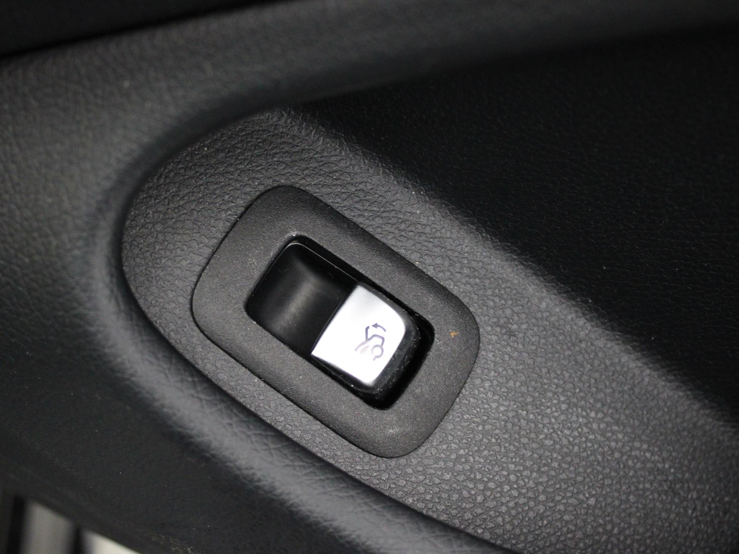 Used Mercedes-Benz C Class 2020 for sale - 77135435: Photo 24