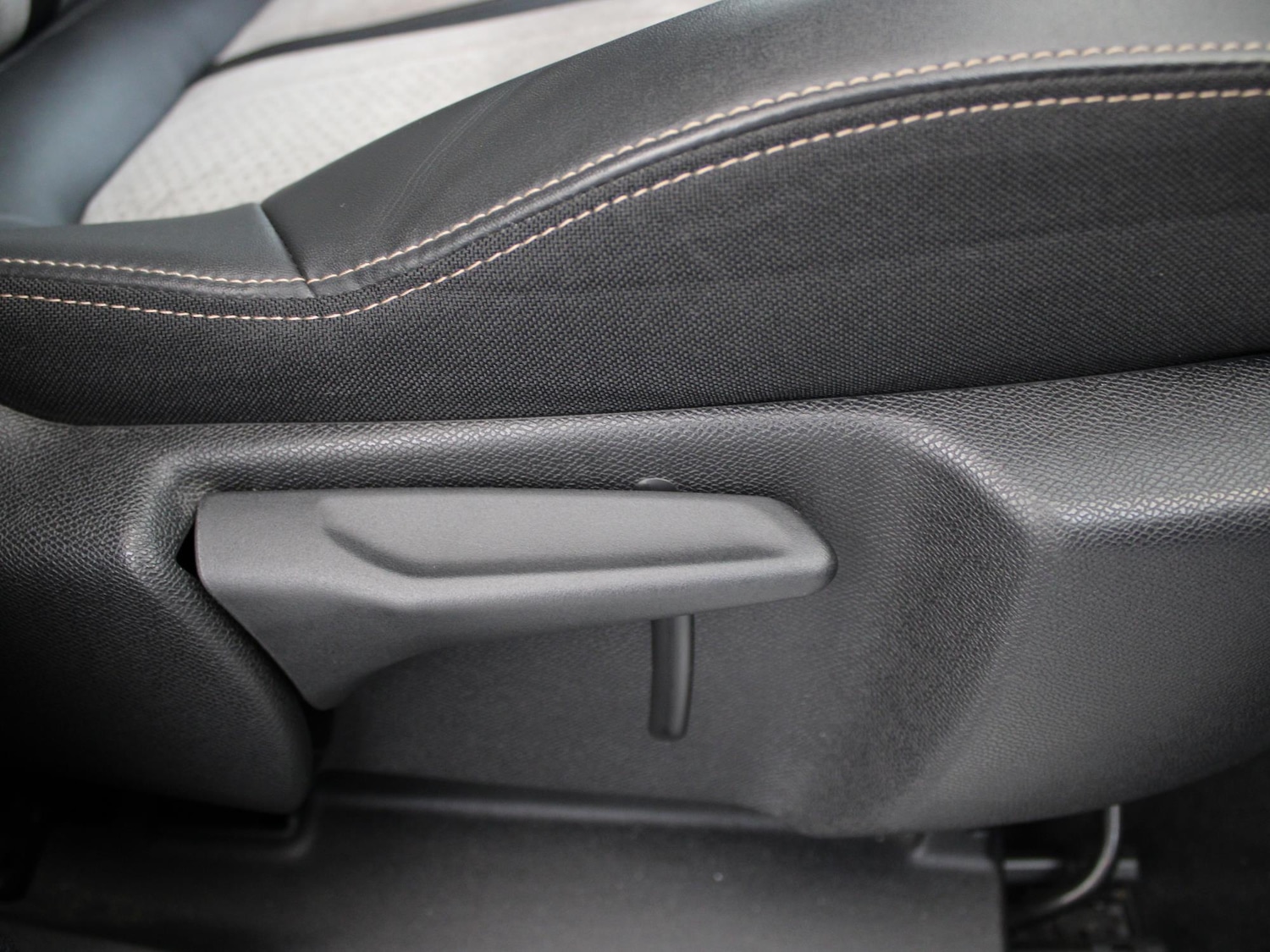 Used Peugeot 3008 2021 for sale - 76300228: Photo 10