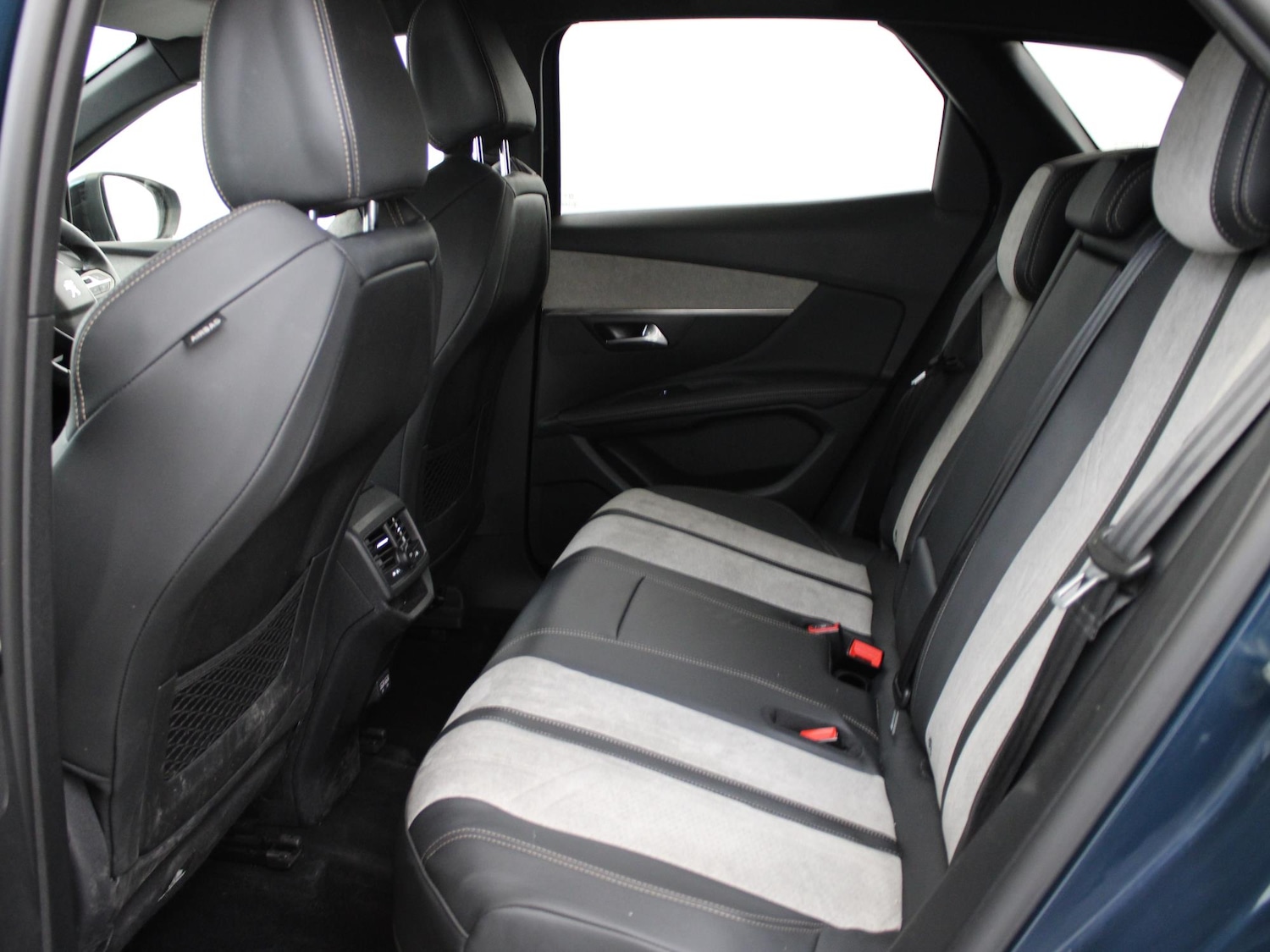 Used Peugeot 3008 2021 for sale - 76300228: Photo 13